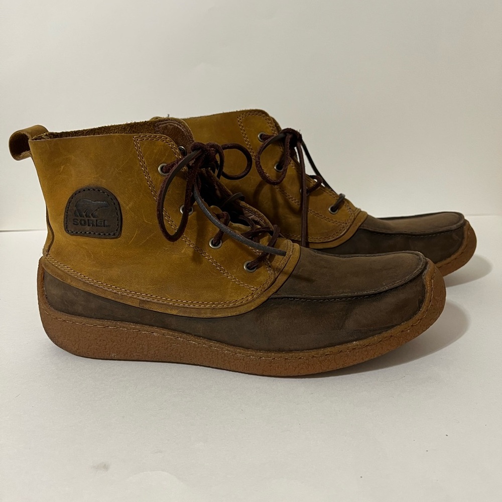 Sorel Chukka Chugalug Boots Men's Size 9 British Tan Leather Rubber Sole Shoe